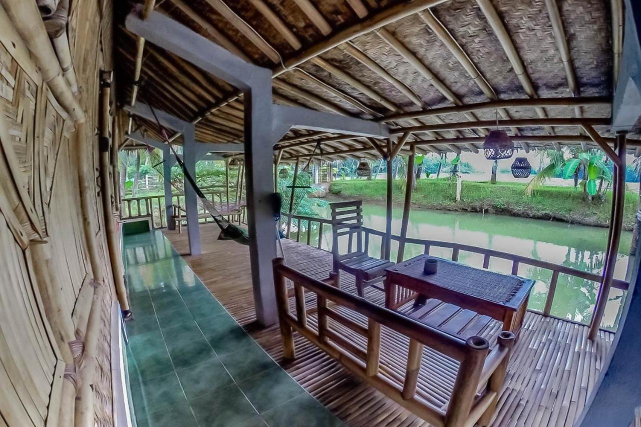 ホテル Baleku Bamboo Retreat パンガンダラン エクステリア 写真